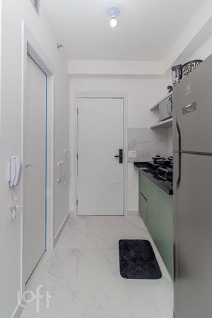 Image 4 - 876863
