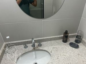 Image 12 - 876863