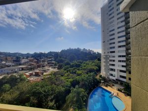 Image 14 - 876868