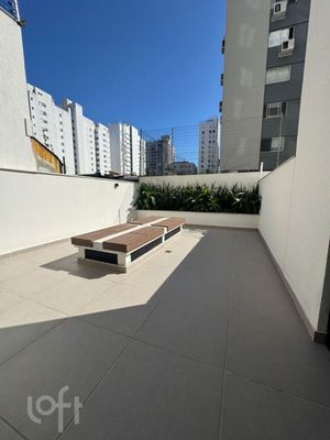 Image 19 - 876875