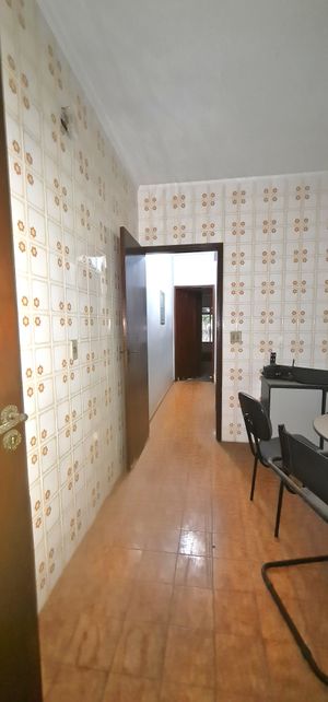 Image 4 - 876877
