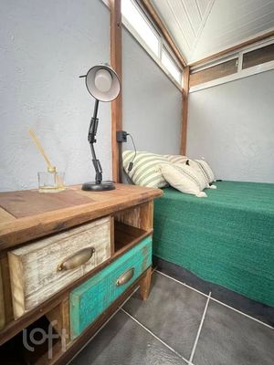 Image 1 - 876878