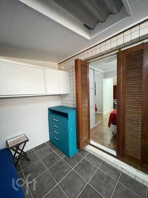 Image 9 - 876878