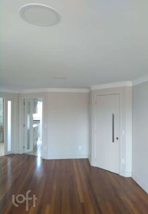 Image 11 - 876881