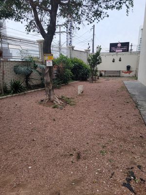 Image 32 - 876884