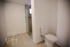 Image 13 - 876886
