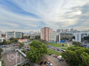 Image 16 - 876888