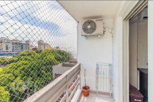 Image 8 - 876888