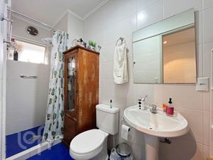 Image 18 - 876888