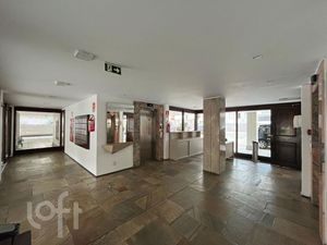 Image 36 - 876888