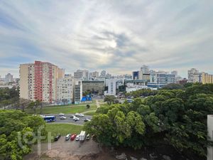 Image 15 - 876888