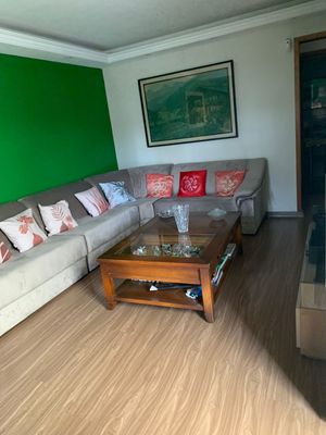Image 15 - 876889