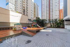 Image 35 - 876894