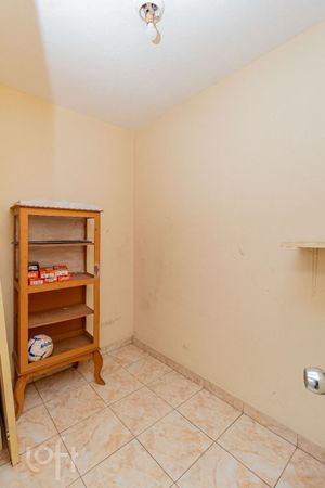 Image 33 - 876894