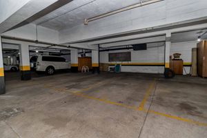 Image 42 - 876898