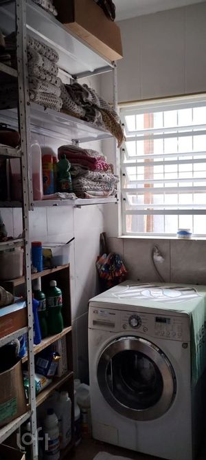 Image 32 - 876902