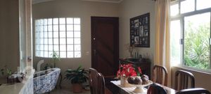 Image 4 - 876902