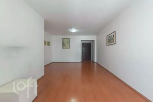 Image 1 - 876903