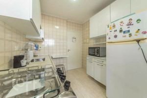 Image 15 - 876903