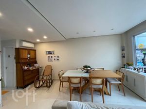 Image 2 - 876910
