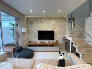 Image 23 - 876910