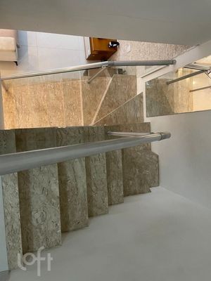Image 10 - 876910