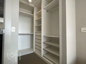 Image 5 - 876915