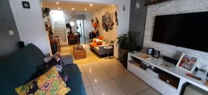 Image 13 - 876916