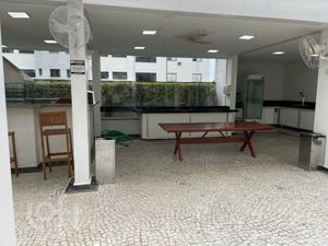 Image 30 - 876918