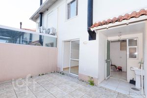 Image 8 - 876921