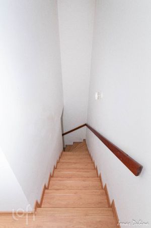 Image 12 - 876921