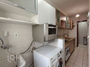 Image 12 - 876923