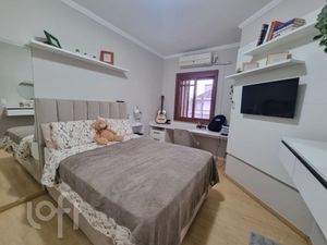 Image 10 - 876927