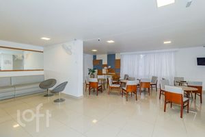 Image 24 - 876931