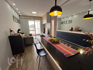 Image 1 - 876931