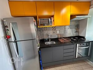 Image 7 - 876931