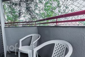 Image 9 - 876932