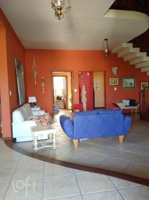 Image 25 - 876944