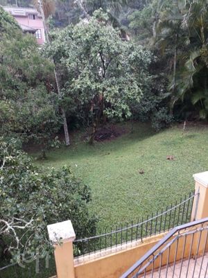 Image 28 - 876944