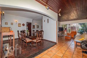 Image 8 - 876952