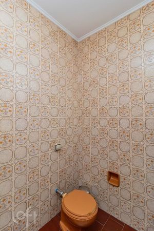 Image 31 - 876952