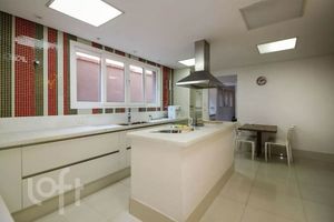 Image 9 - 876953