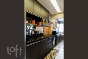 Image 12 - 876954