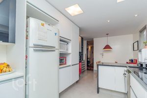 Image 15 - 876955