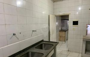 Image 1 - 876956
