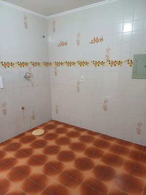 Image 8 - 876993