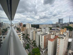 Image 16 - 876996