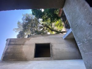 Image 7 - 877008