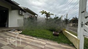 Image 27 - 877013