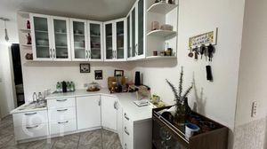 Image 12 - 877013